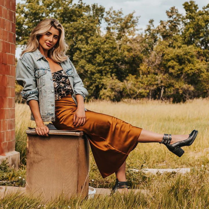 Camille Boutique - Women's Shoes