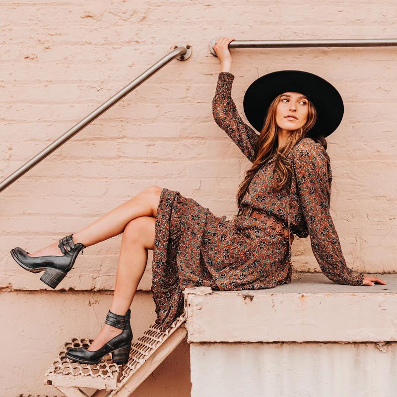 Camille Boutique - Women's Shoes