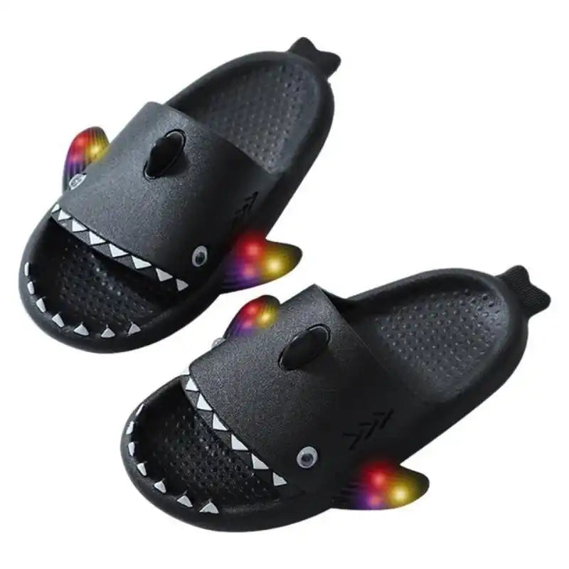 Chaussons requin lumineux pour enfants - Camille Boutique