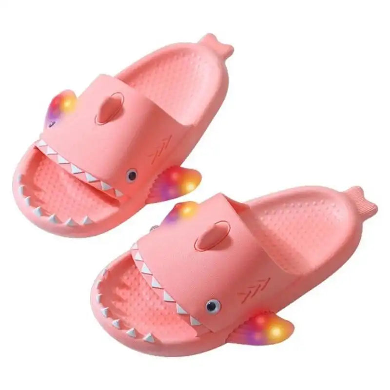 Chaussons requin lumineux pour enfants - Camille Boutique